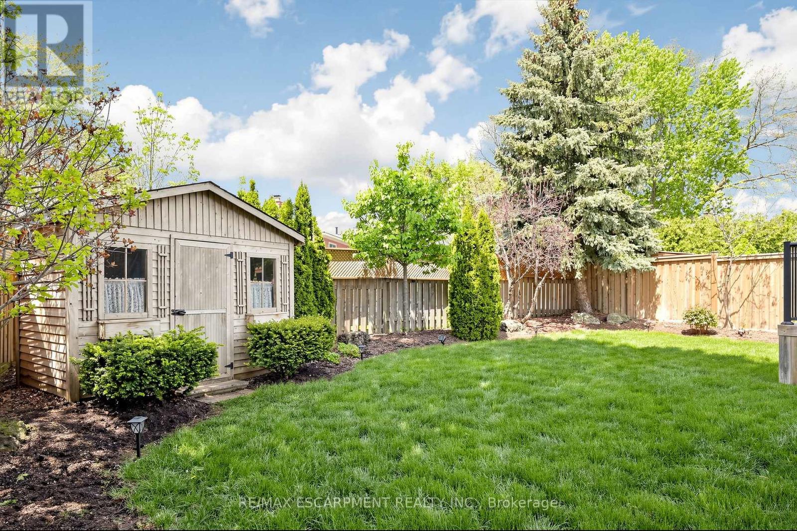 1365 Ester Drive, Burlington, Ontario  L7P 1L4 - Photo 41 - W13209502