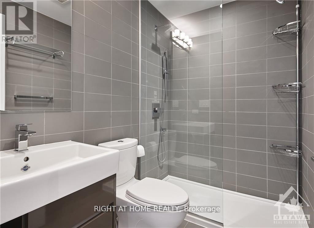1601 - 199 Slater Street, Ottawa, Ontario  K1P 0C8 - Photo 14 - X12941566