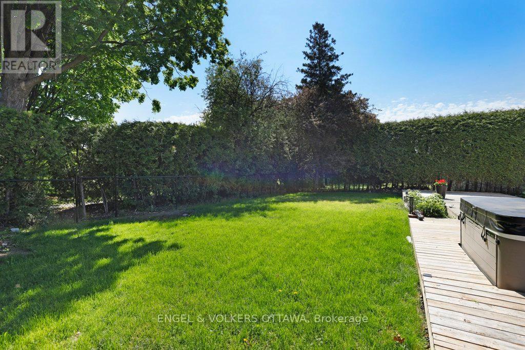 23 Biscayne Crescent, Ottawa, Ontario K2E 5R9 - Photo 36 - X13207554
