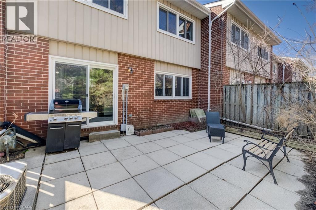 121 University Avenue E Unit# 22, Waterloo, Ontario  N2J 2W1 - Photo 25 - 40809199