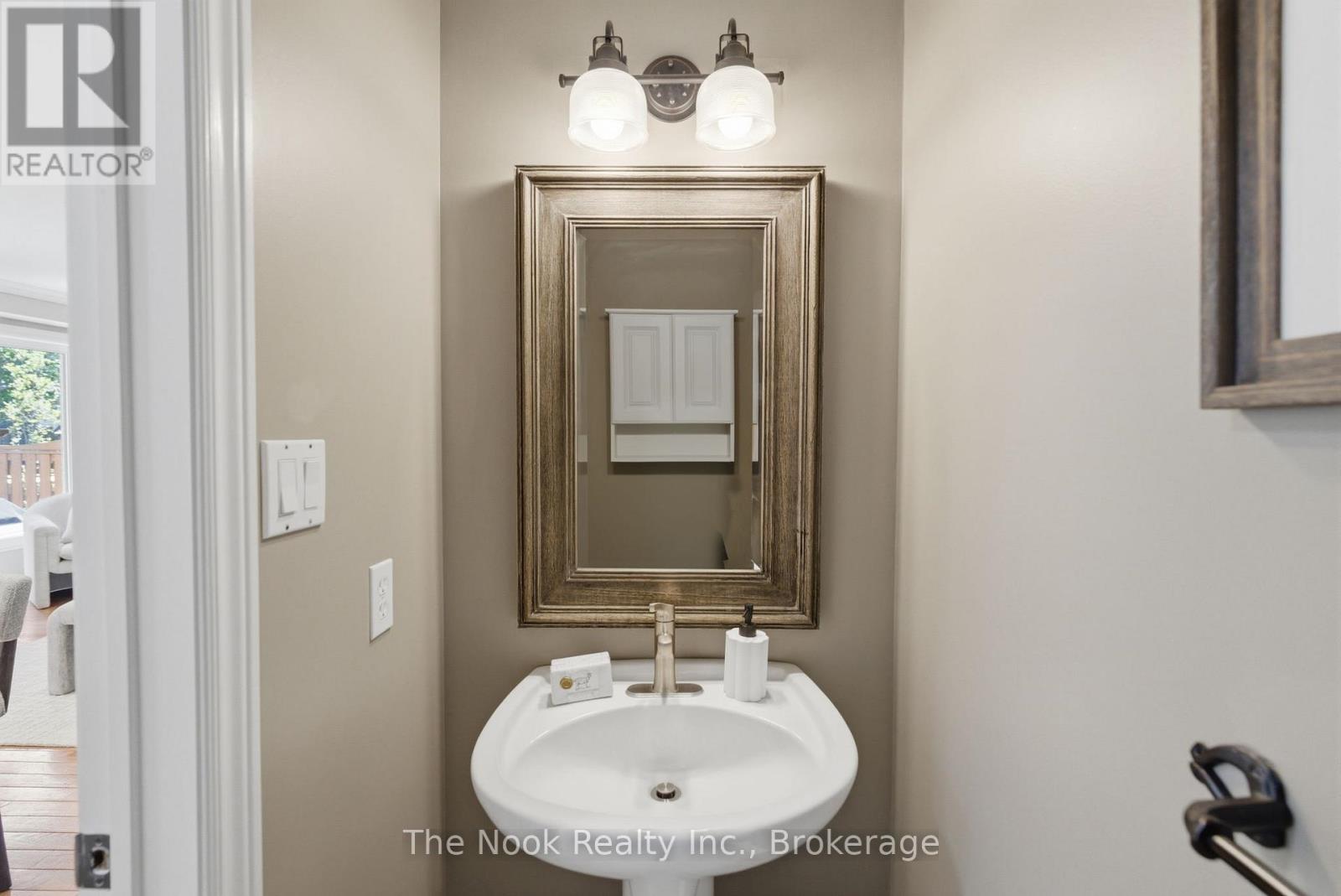 149 Toscana Drive, Whitby, Ontario  L1R 2Z9 - Photo 17 - E13209714