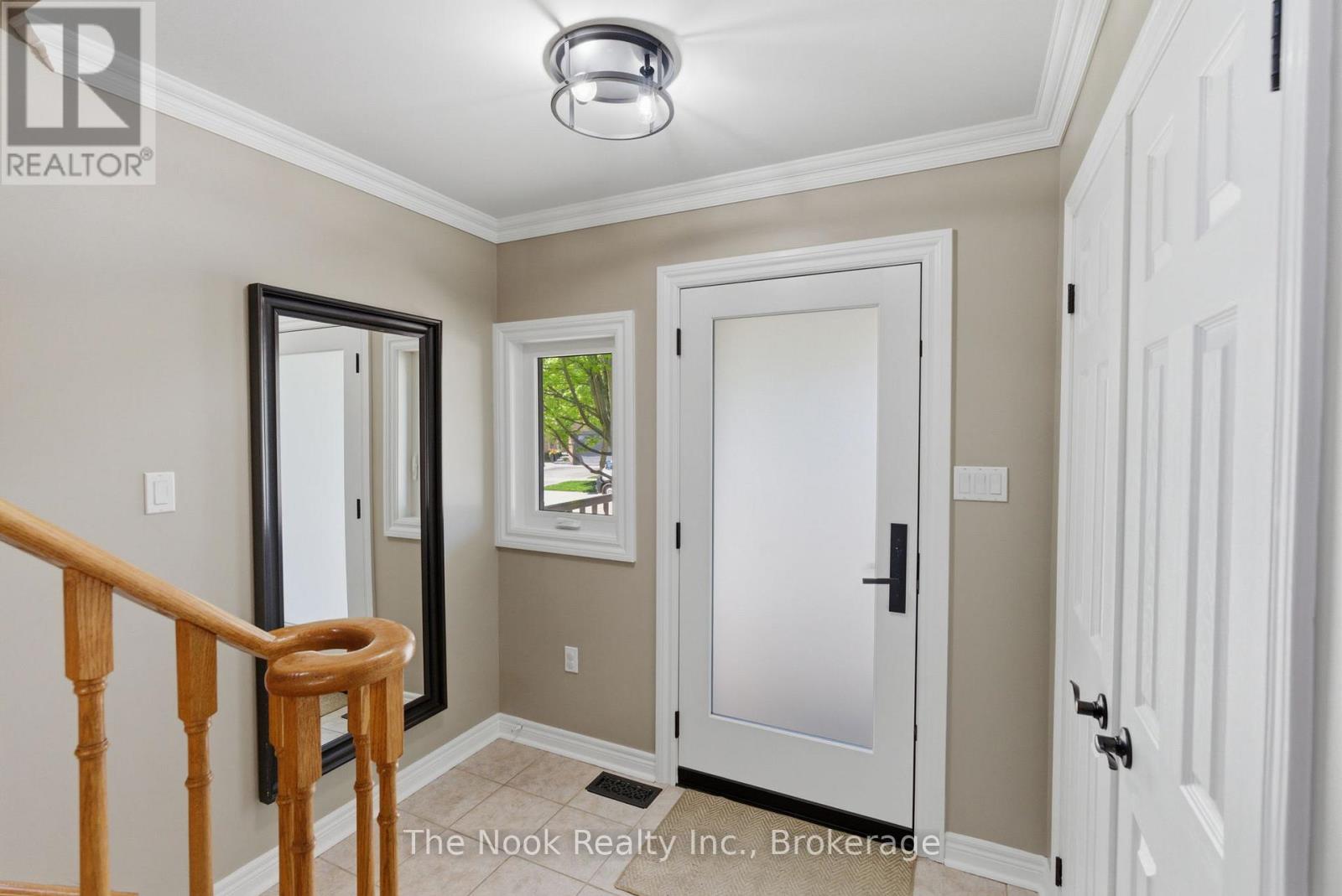 149 Toscana Drive, Whitby, Ontario  L1R 2Z9 - Photo 3 - E13209714