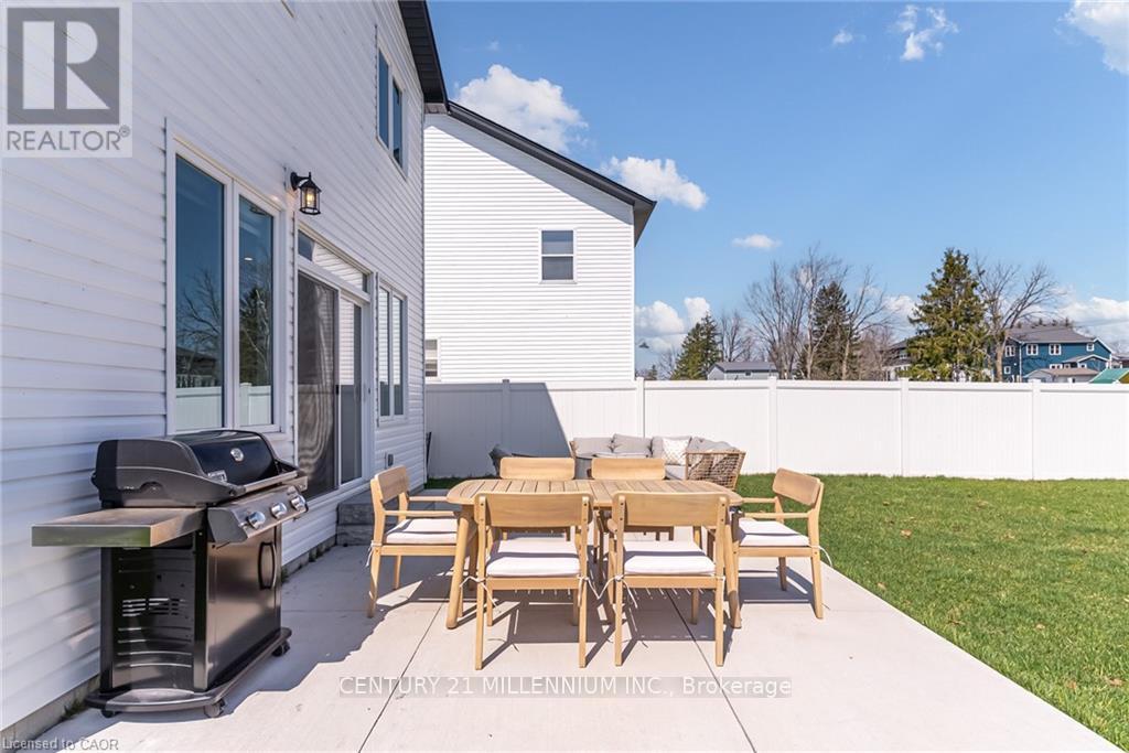 17 Helen Court, Central Elgin, Ontario  N0L 1B0 - Photo 42 - X13209510