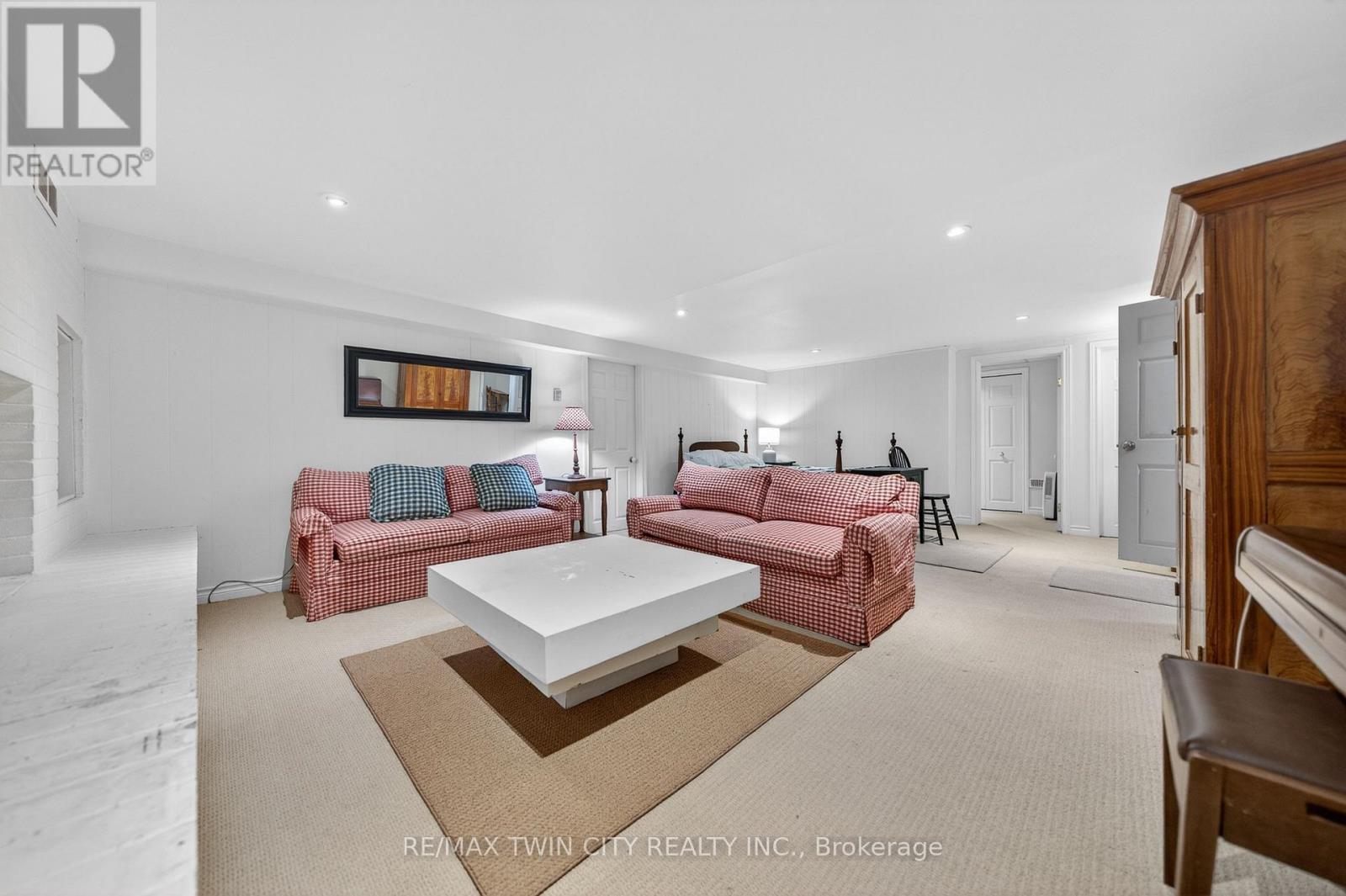 768 Glasgow Street, Kitchener, Ontario  N2M 2N8 - Photo 34 - X13209520