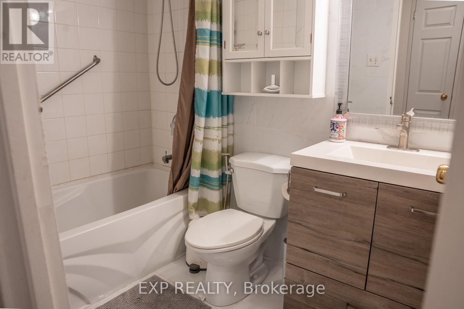 302 - 29 West Avenue W, Kitchener, Ontario  N2M 5E4 - Photo 6 - X13209522