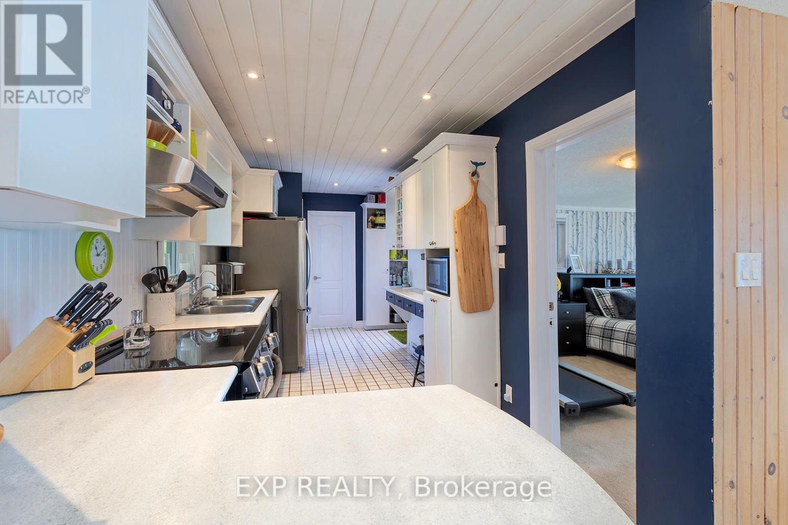 169 Lodge Road, Georgian Bay, Ontario  L0K 1S0 - Photo 10 - X13209548