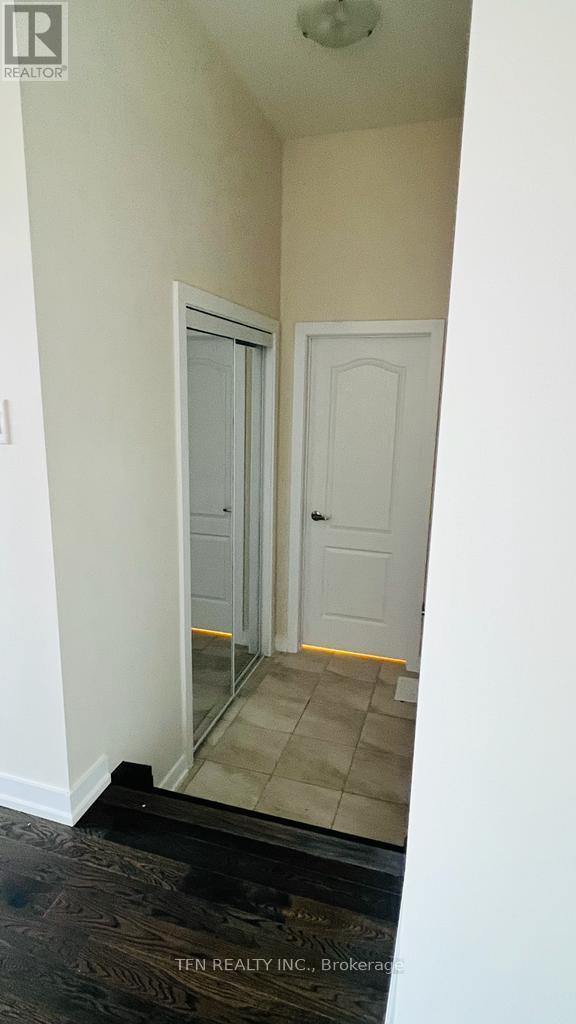 Unknown Address, ,    - Photo 9 - X13209576
