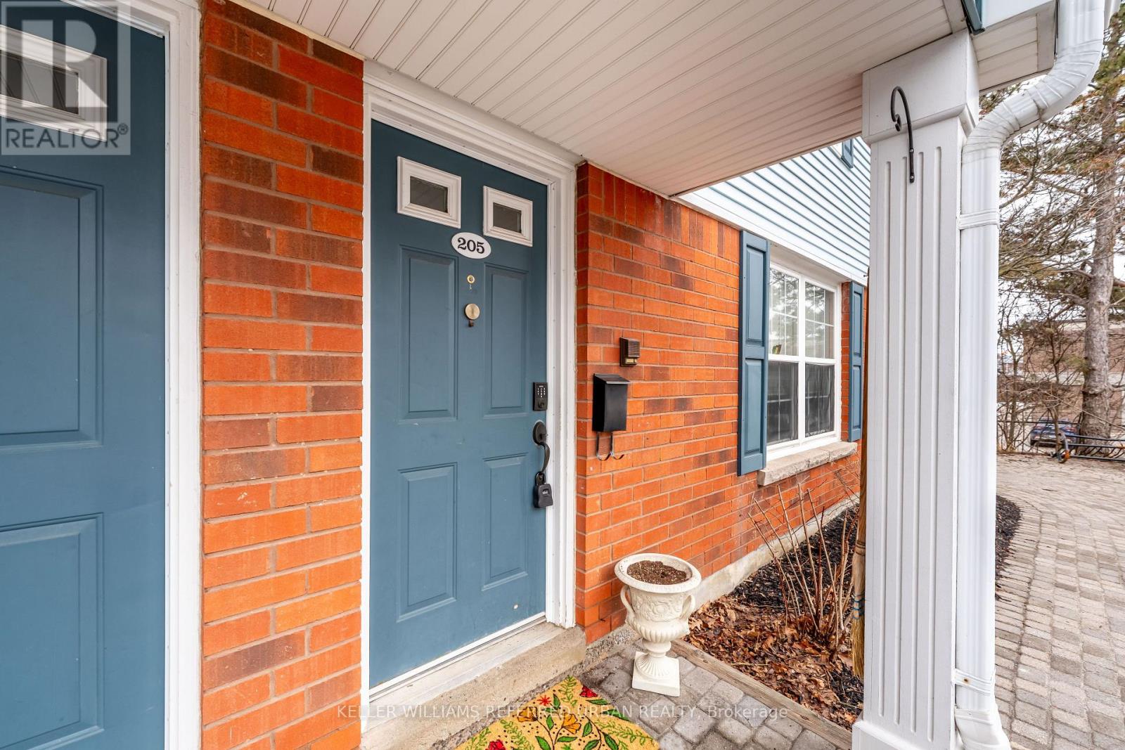 205d - 182 D'arcy Street, Cobourg, Ontario K9A 5J1 - Photo 2 - X13209598
