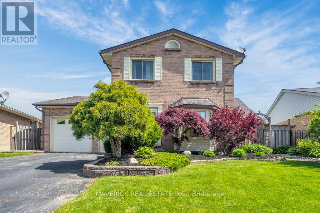 6 Bonnie Place, St. Thomas, Ontario  N5R 5W3 - Photo 2 - X13209928