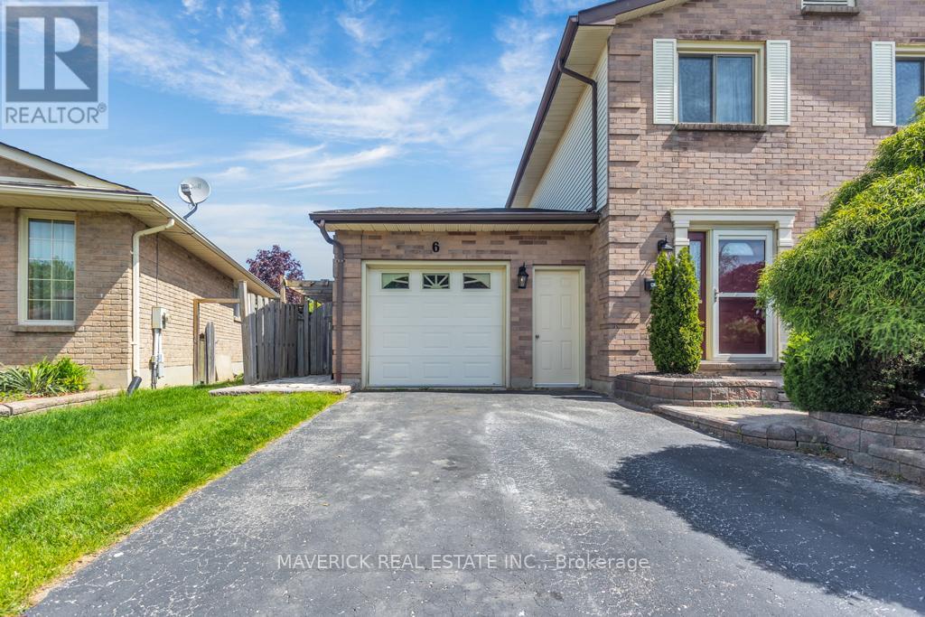 6 Bonnie Place, St. Thomas, Ontario  N5R 5W3 - Photo 3 - X13209928