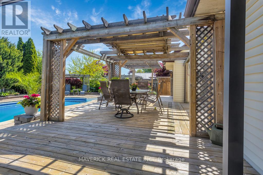 6 Bonnie Place, St. Thomas, Ontario  N5R 5W3 - Photo 34 - X13209928