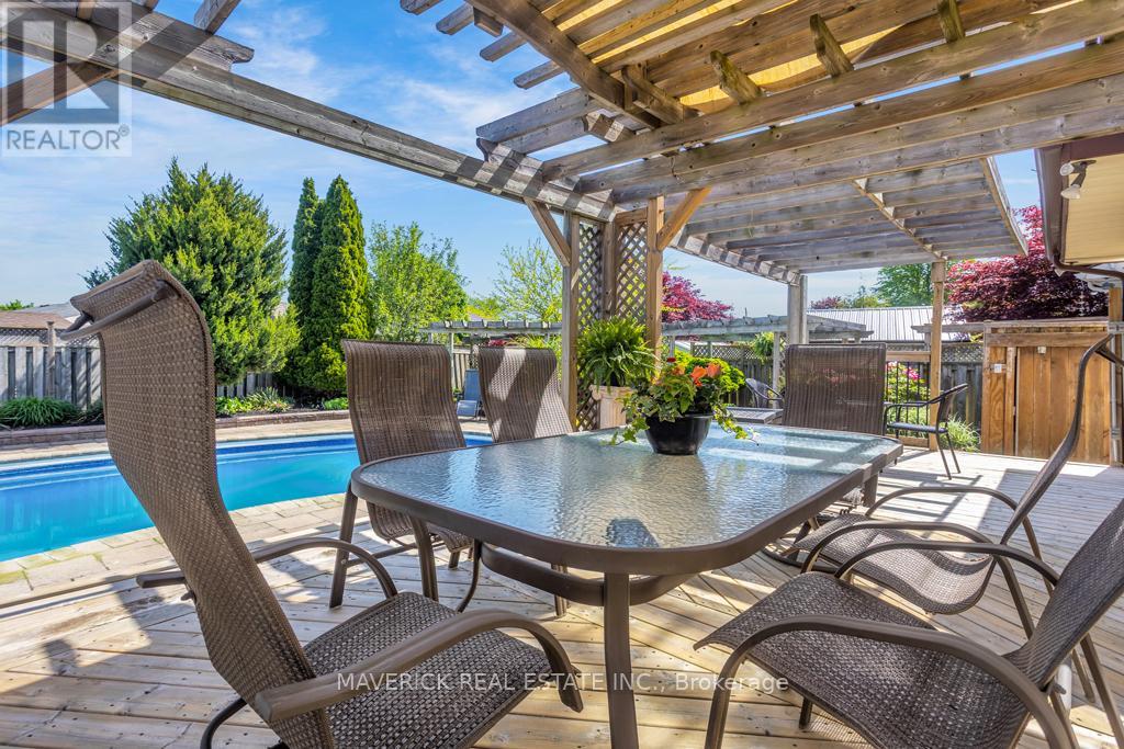 6 Bonnie Place, St. Thomas, Ontario  N5R 5W3 - Photo 36 - X13209928