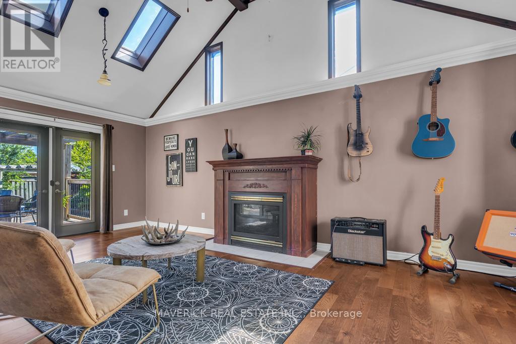 6 Bonnie Place, St. Thomas, Ontario  N5R 5W3 - Photo 6 - X13209928