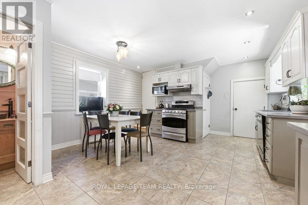 241 John Street N, Arnprior, Ontario K7S 2P3 - Photo 17 - X13209786