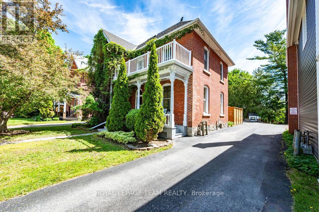 241 John Street N, Arnprior, Ontario K7S 2P3 - Photo 2 - X13209786