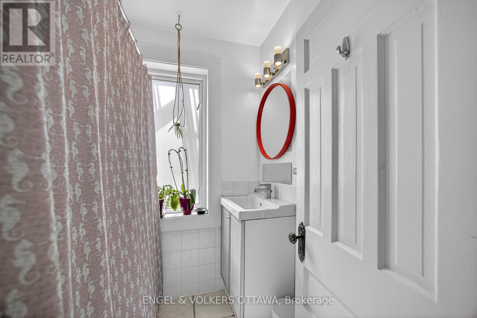 99 Goulburn Avenue, Ottawa, Ontario  K1N 8C9 - Photo 32 - X13208640