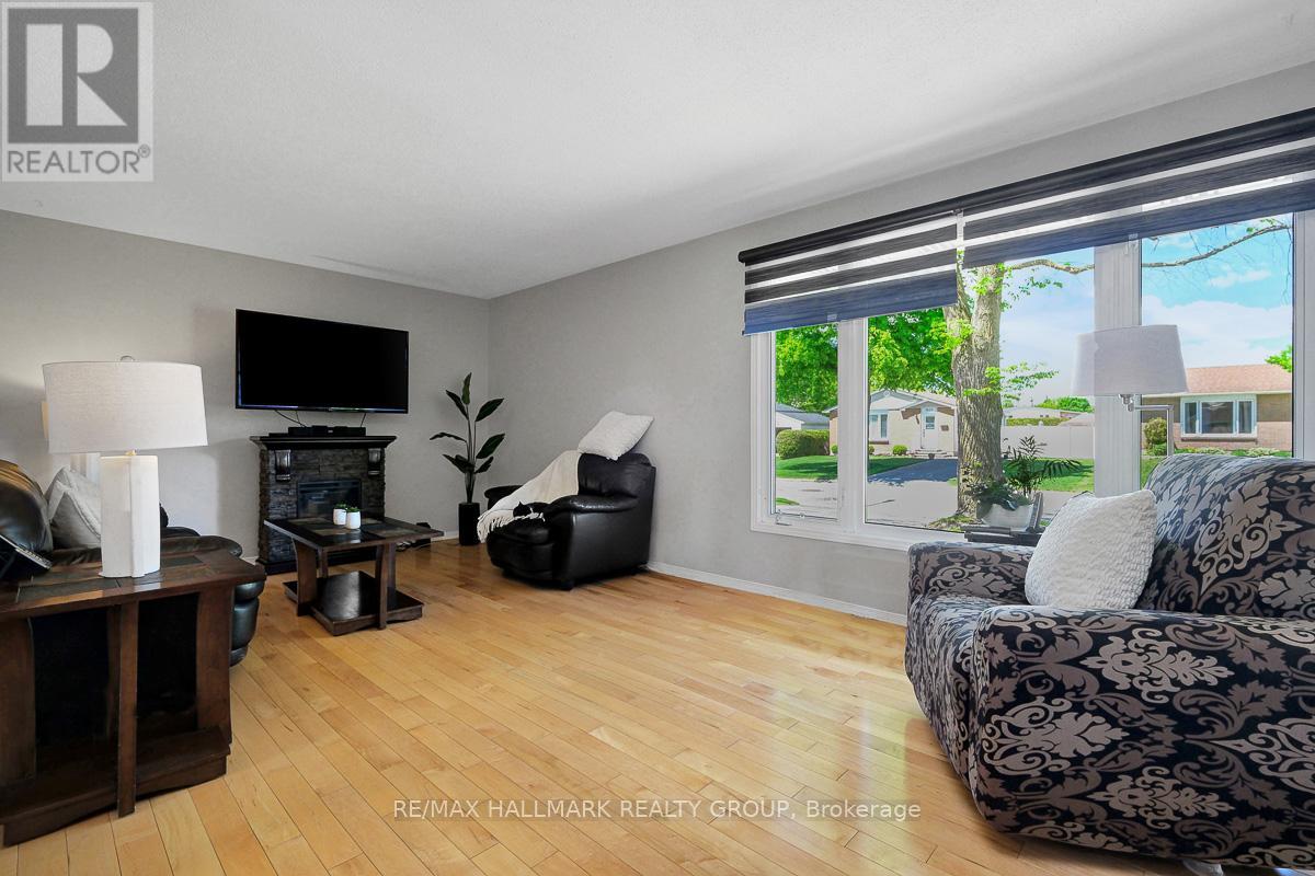 1416 Alboro Crescent, Ottawa, Ontario  K1J 8B7 - Photo 6 - X13209662