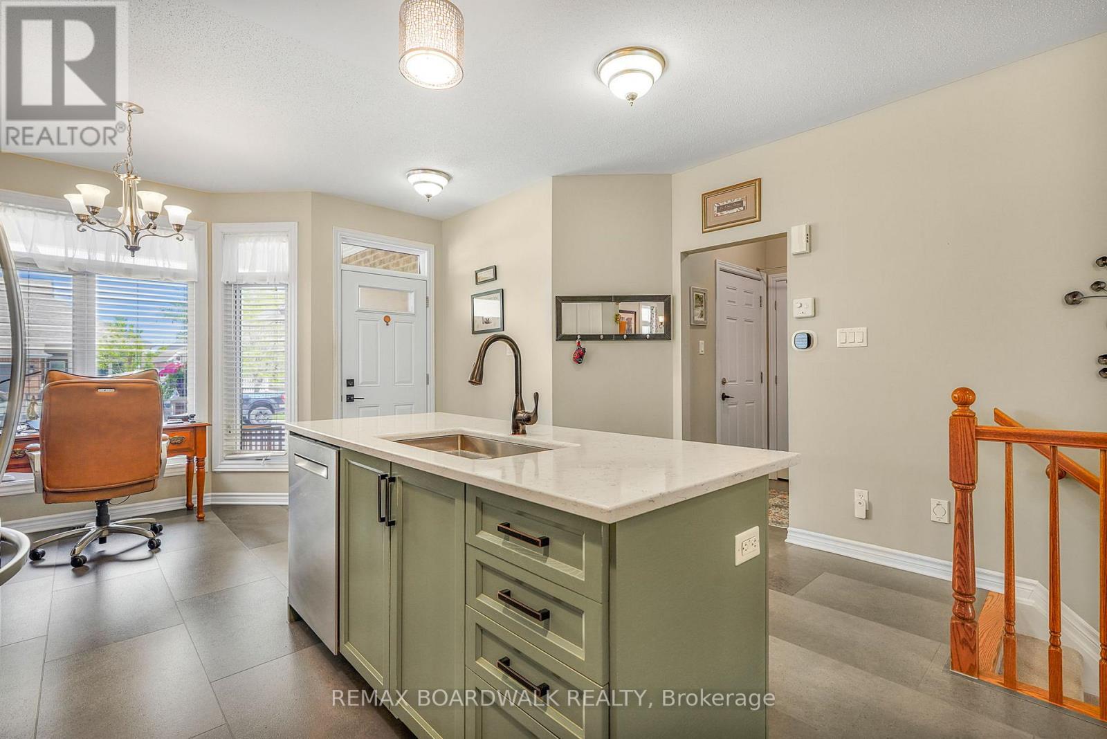 725 Cabris Crescent, Ottawa, Ontario  K4A 0T6 - Photo 8 - X13209692