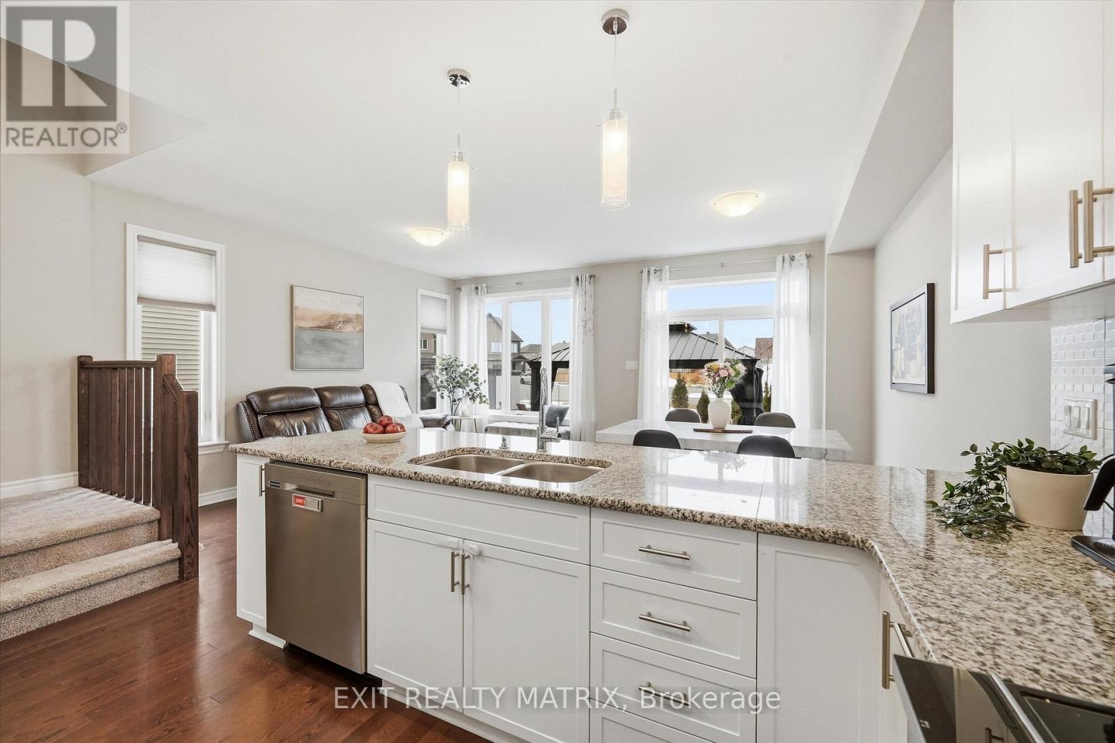 23 Duncanville Street, Russell, Ontario  K4R 0E8 - Photo 6 - X13209826