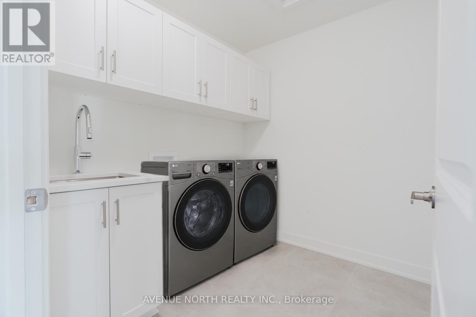 1729 Rotterdam Circle, Ottawa, Ontario  K2W 1A5 - Photo 39 - X13209850