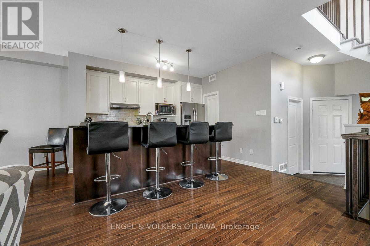 701 Hazelnut Crescent, Ottawa, Ontario  K1T 0K1 - Photo 17 - X13209866
