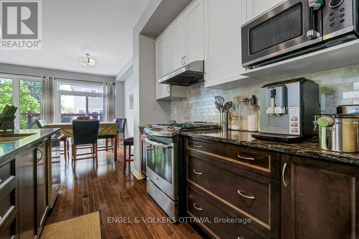 701 Hazelnut Crescent, Ottawa, Ontario  K1T 0K1 - Photo 18 - X13209866