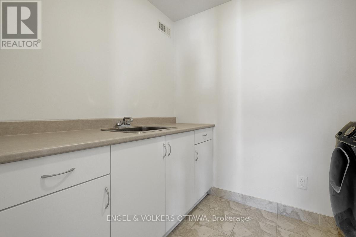 701 Hazelnut Crescent, Ottawa, Ontario  K1T 0K1 - Photo 37 - X13209866