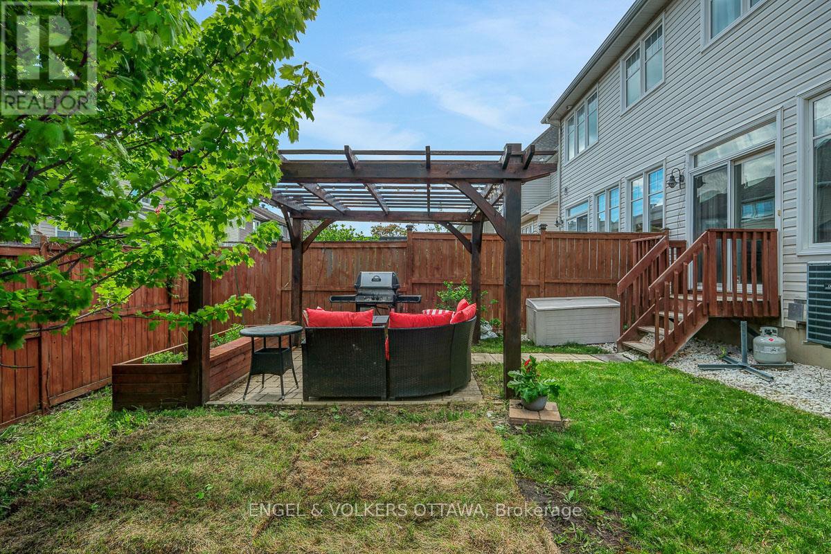 701 Hazelnut Crescent, Ottawa, Ontario  K1T 0K1 - Photo 45 - X13209866