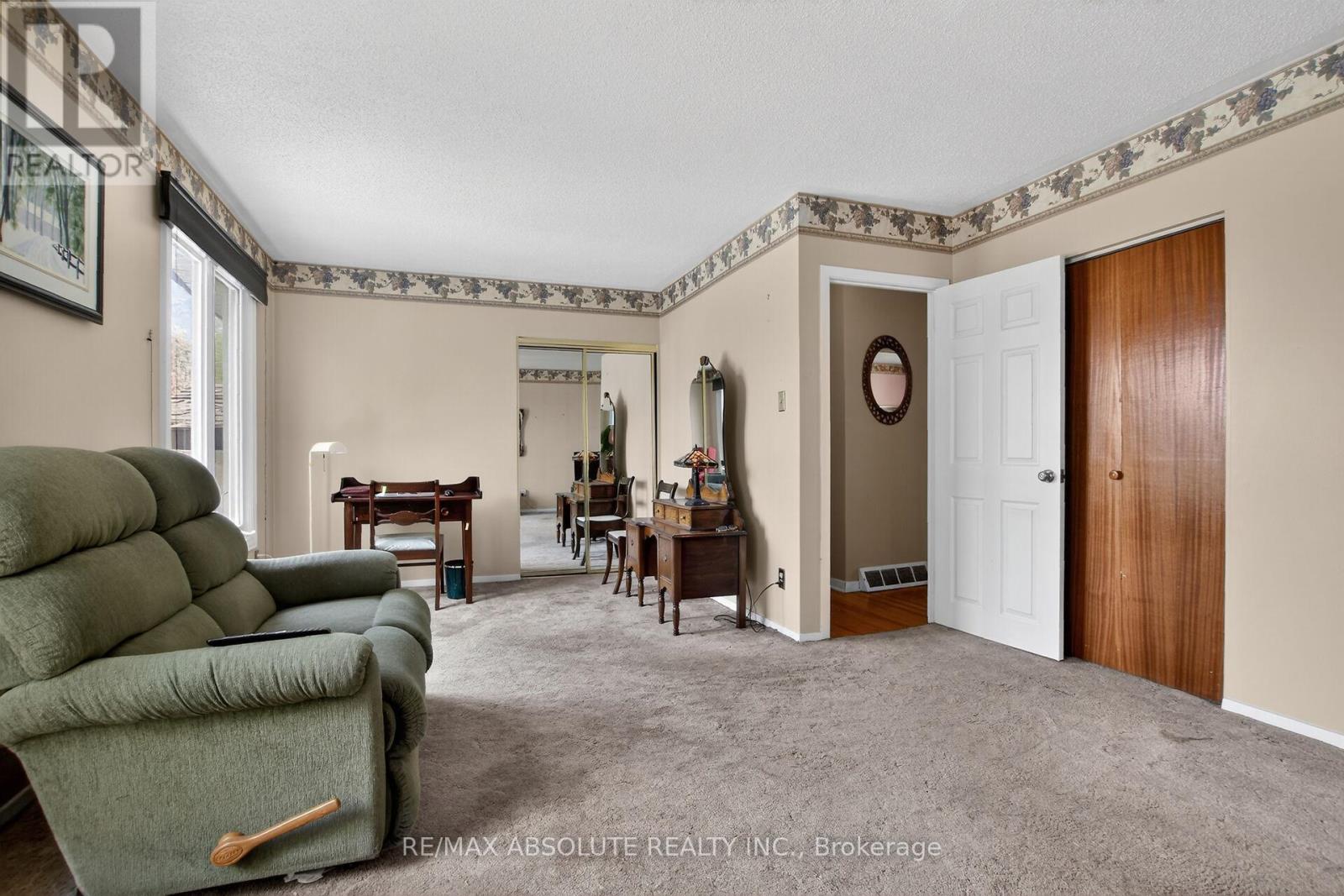 2799 Dumaurier Avenue, Ottawa, Ontario  K2B 7W2 - Photo 19 - X13209882