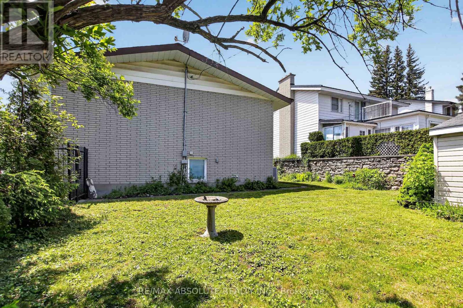 2799 Dumaurier Avenue, Ottawa, Ontario  K2B 7W2 - Photo 38 - X13209882