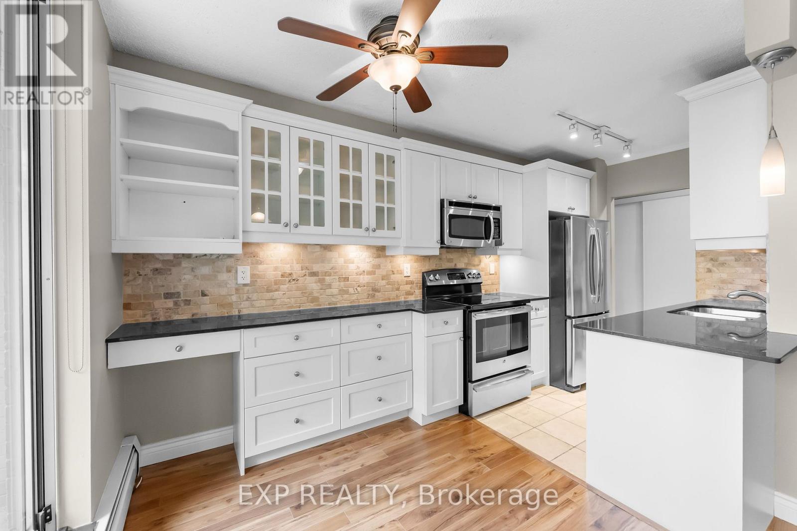 407 - 6390 Huggins Street, Niagara Falls, Ontario  L2J 1H1 - Photo 14 - X13209622