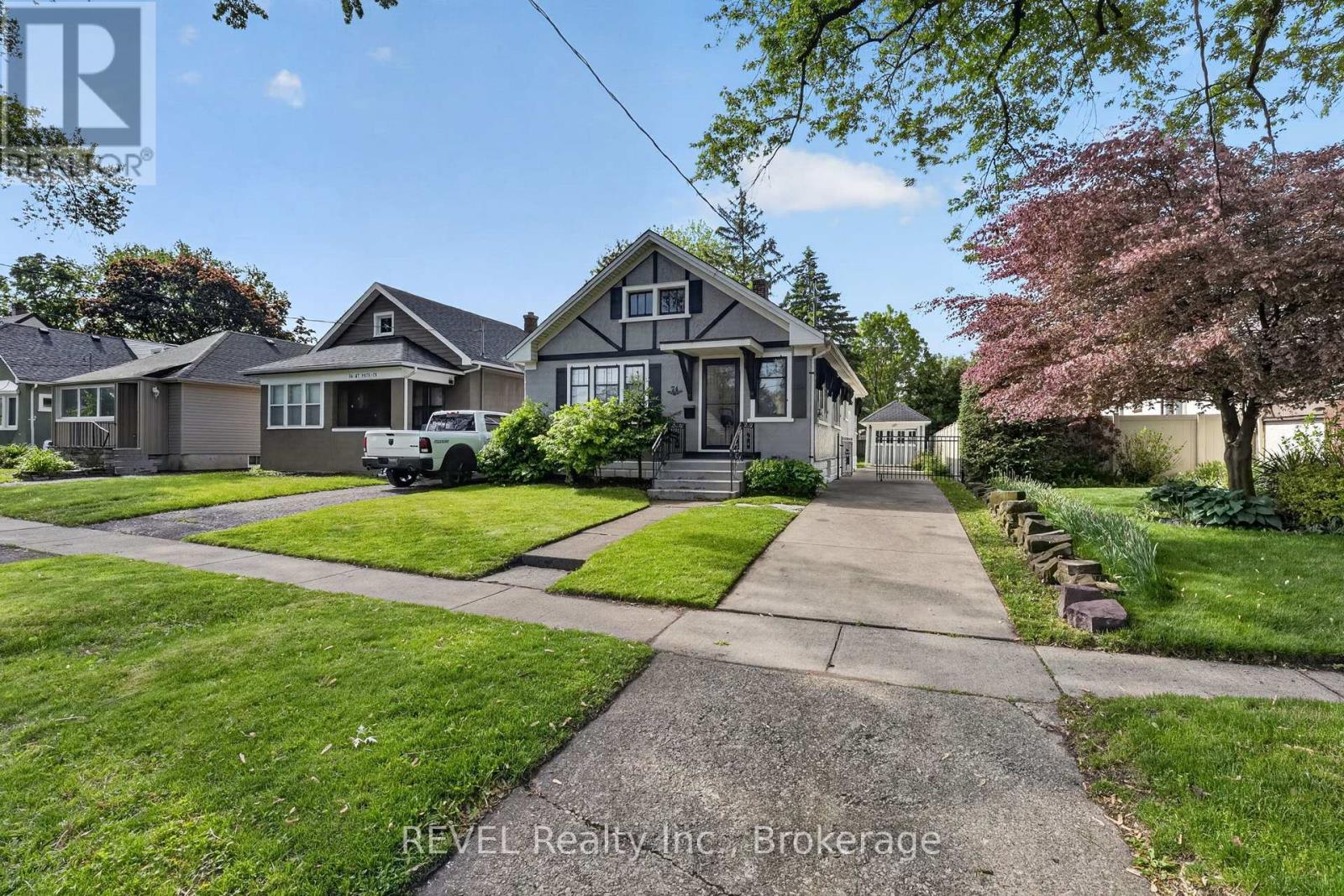 74 St. Patrick Street, St. Catharines, Ontario  L2R 1K3 - Photo 3 - X13209706