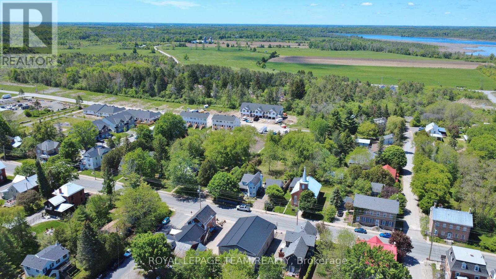 629 St Lawrence Street, Merrickville-Wolford, Ontario  K0G 1N0 - Photo 34 - X12995462