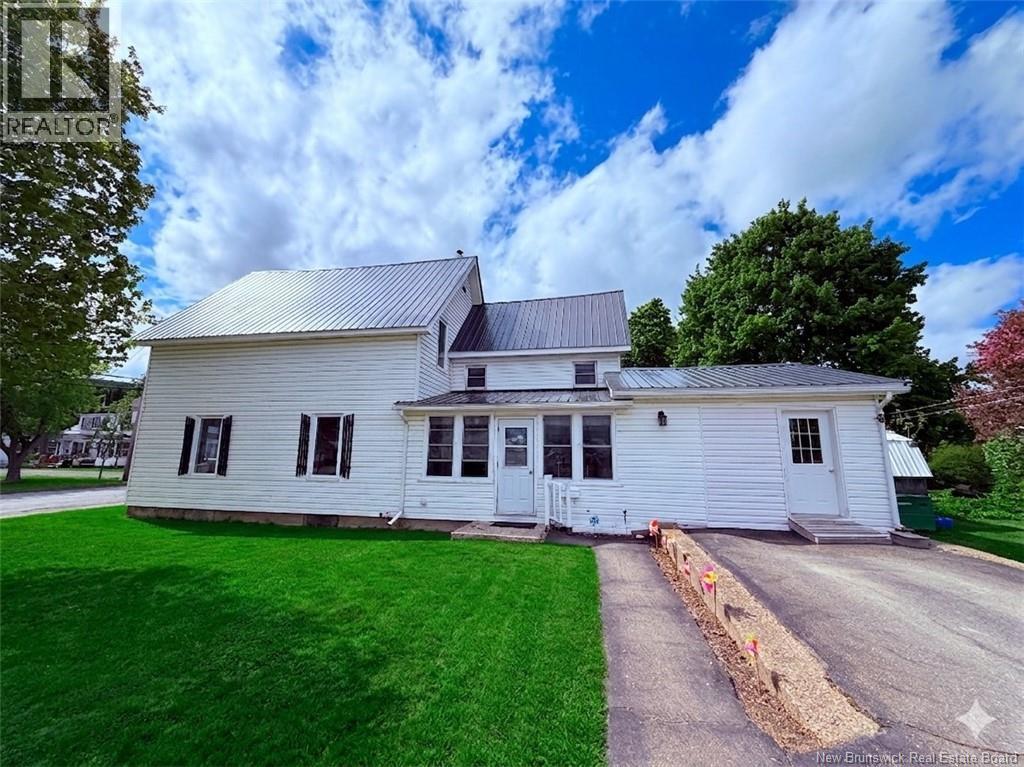 128 Houlton Street, Woodstock, New Brunswick