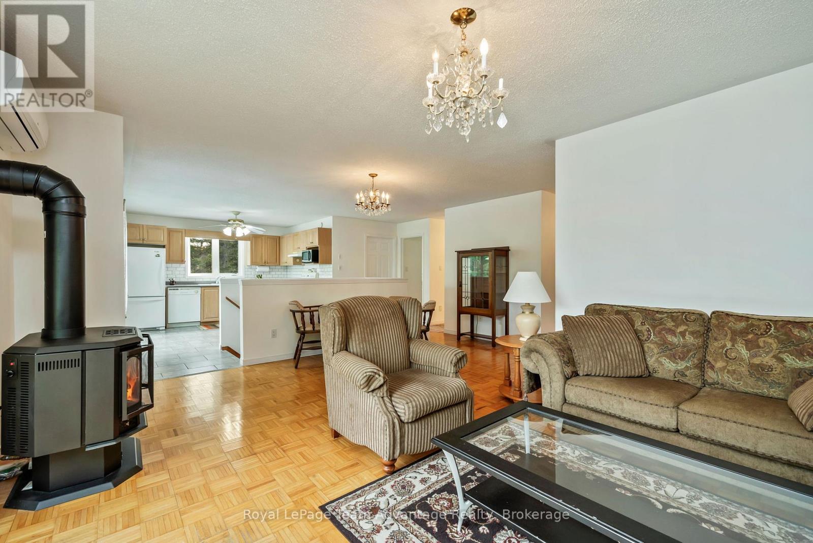22 Silver Birch Circle, Mckellar, Ontario  P2A 0B5 - Photo 8 - X13209716