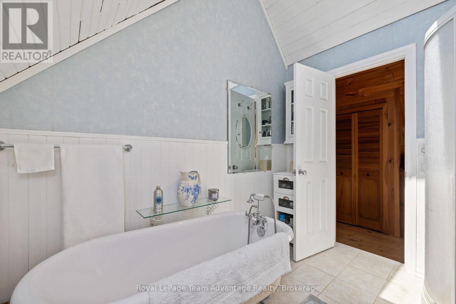 182 Woodland Lane, Magnetawan, Ontario  P0A 1P0 - Photo 18 - X13209718