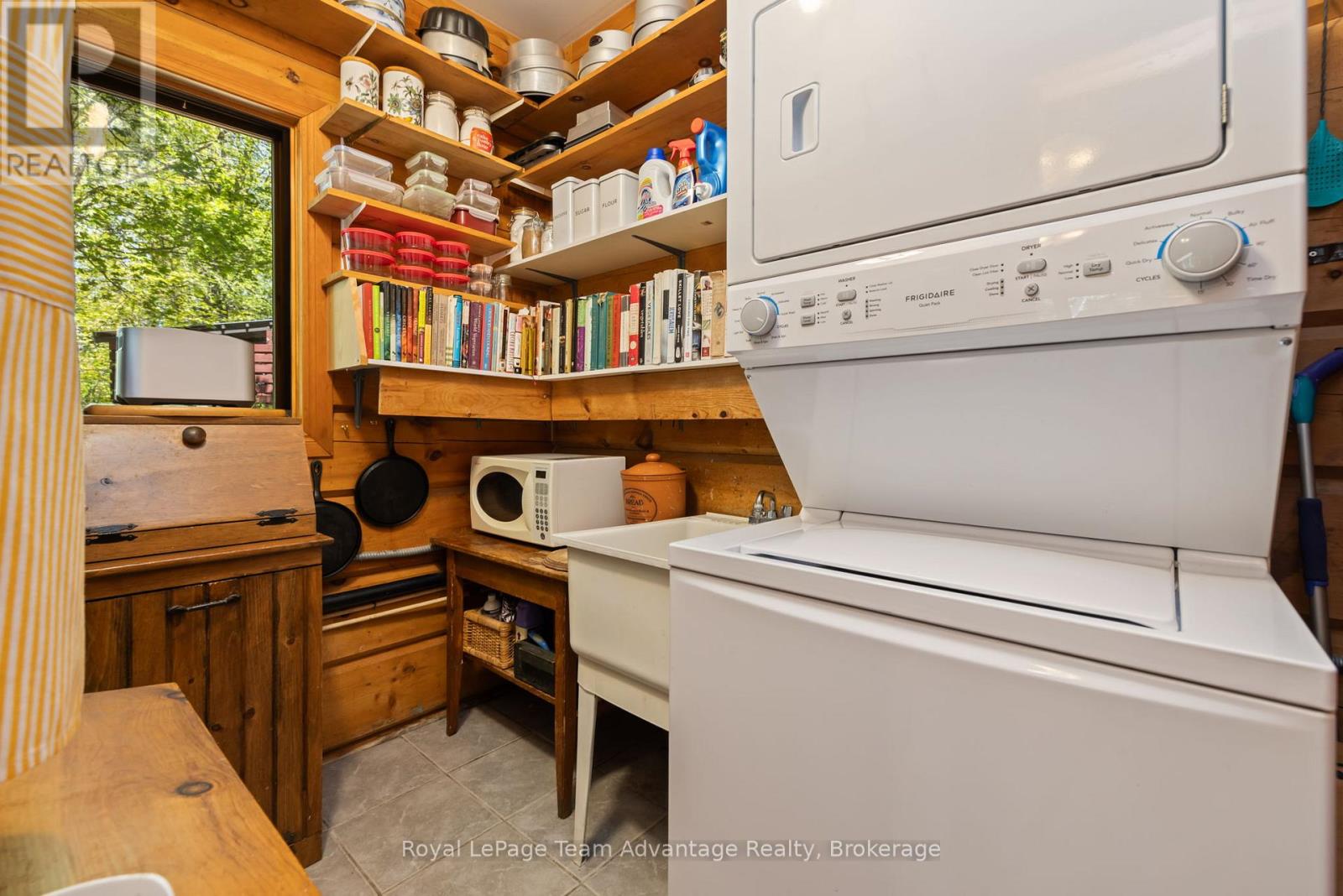182 Woodland Lane, Magnetawan, Ontario  P0A 1P0 - Photo 19 - X13209718