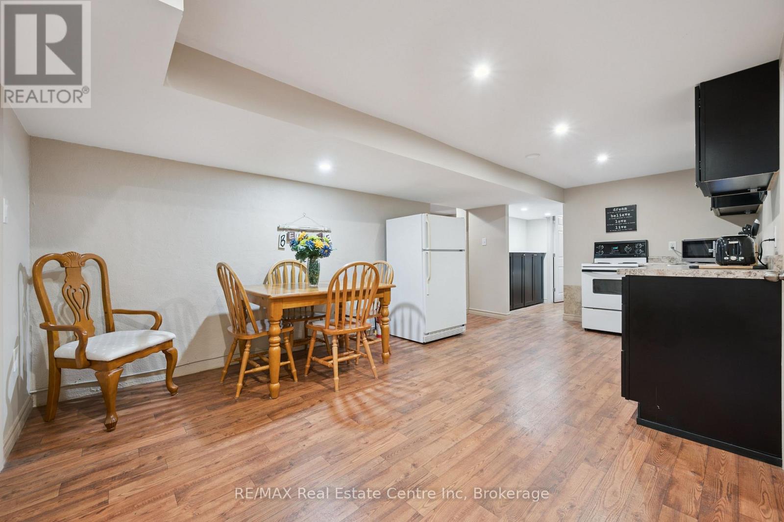 8 Harcourt Drive, Guelph, Ontario  N1G 1J6 - Photo 28 - X13209840