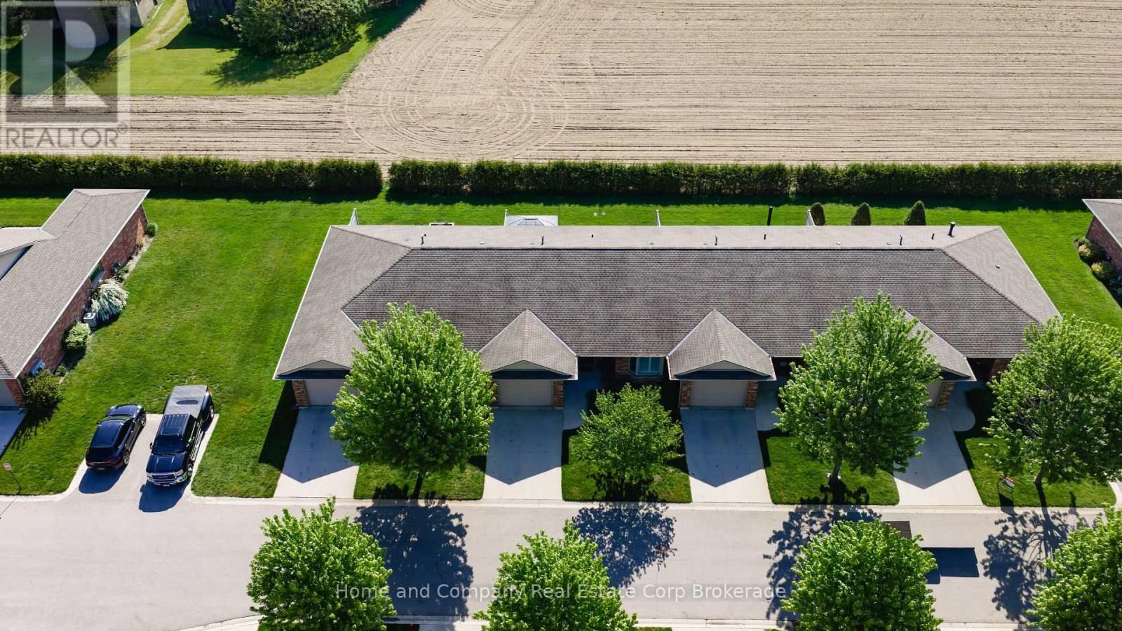 11 BAYFIELD MEWS LANE, Bluewater, Ontario