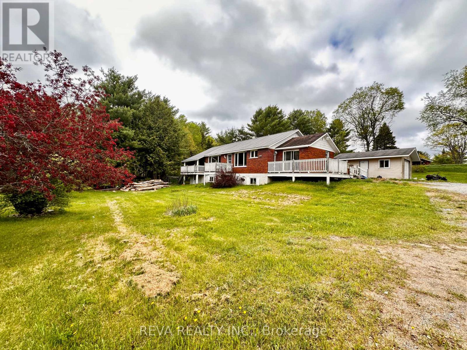 9 Stringer Road, Carlow/mayo, Ontario  K0L 1C0 - Photo 1 - X12646268