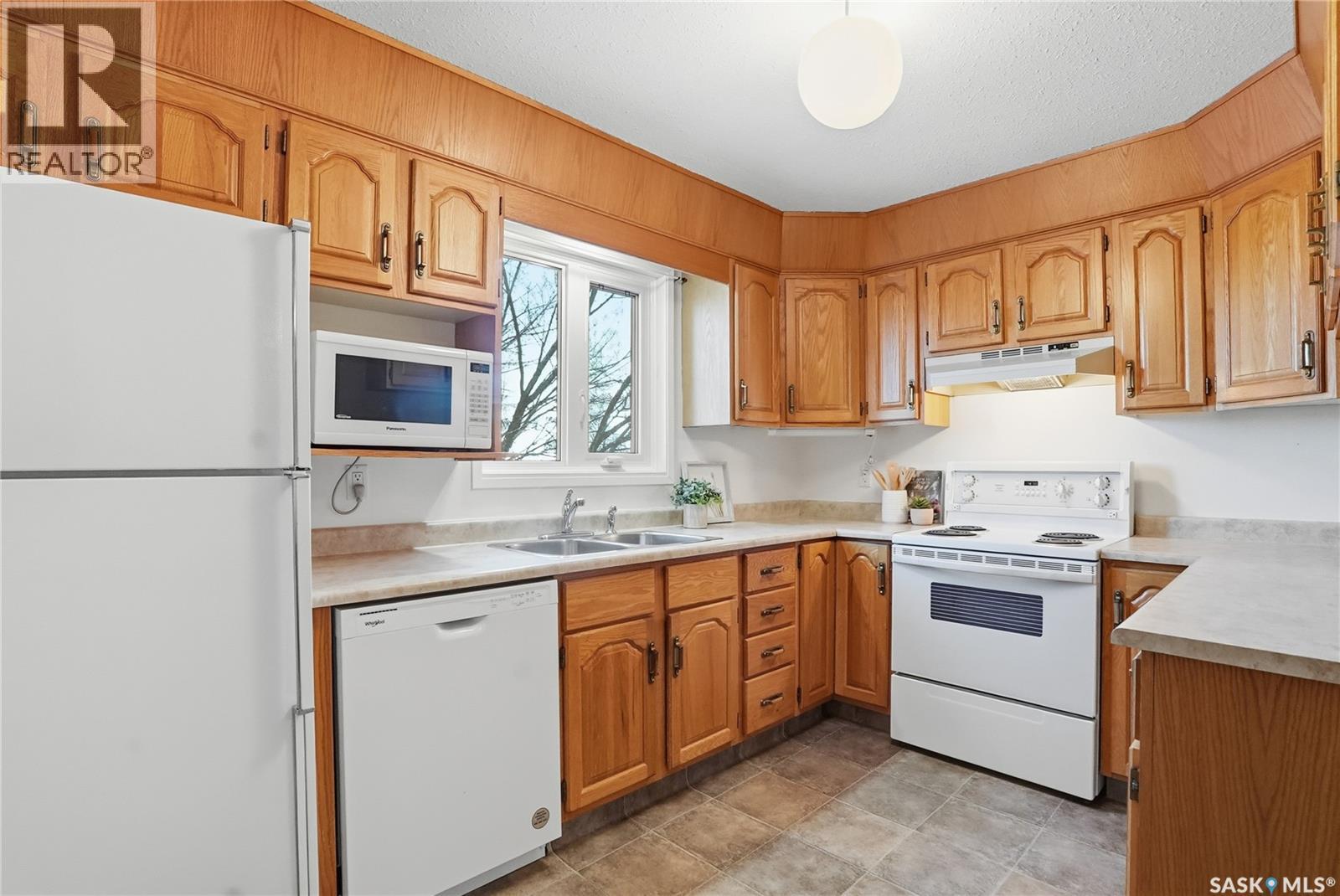 206 3130 Louise Street, Saskatoon, Saskatchewan  S7J 3L8 - Photo 10 - SK037480