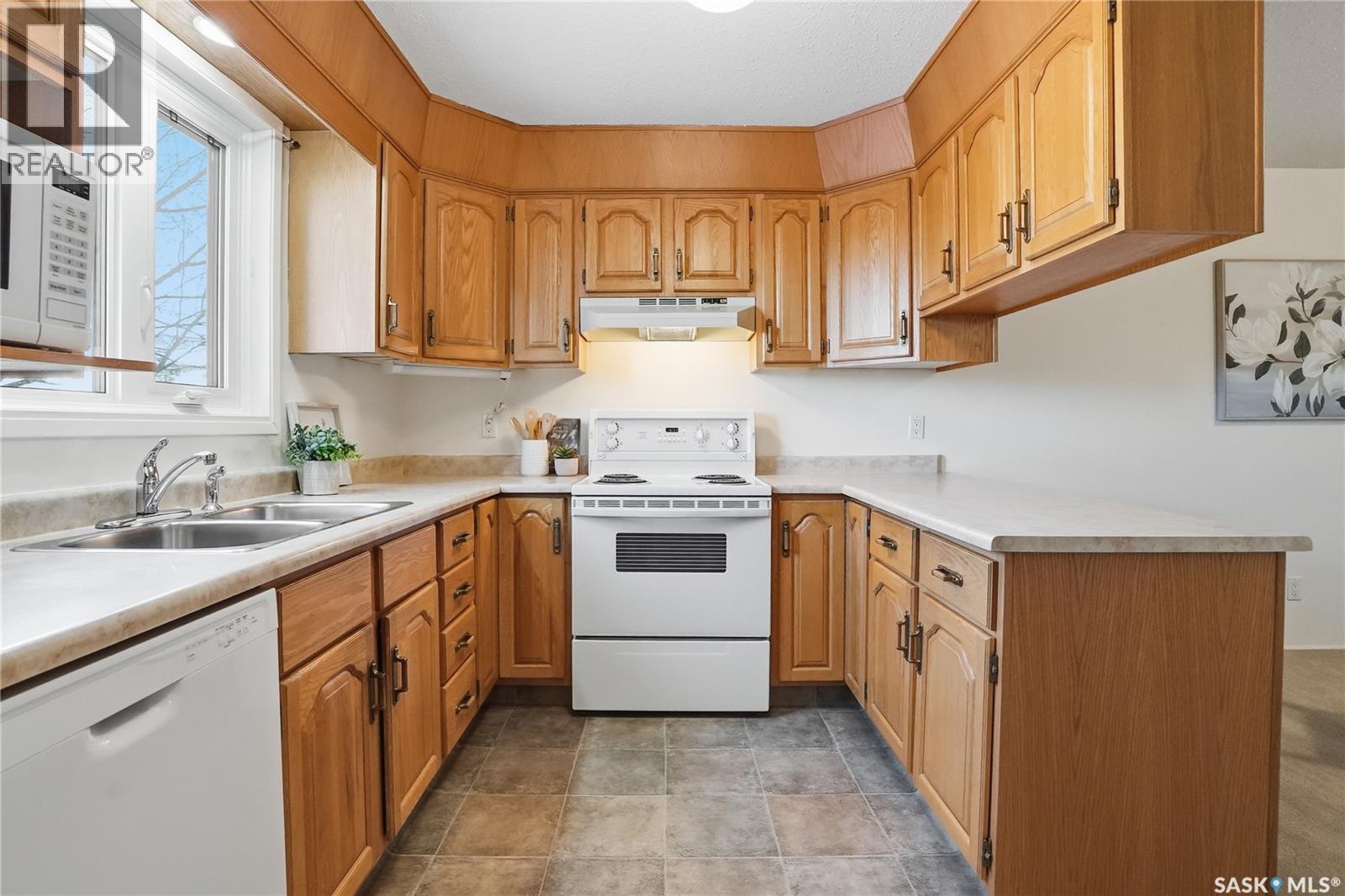 206 3130 Louise Street, Saskatoon, Saskatchewan  S7J 3L8 - Photo 11 - SK037480