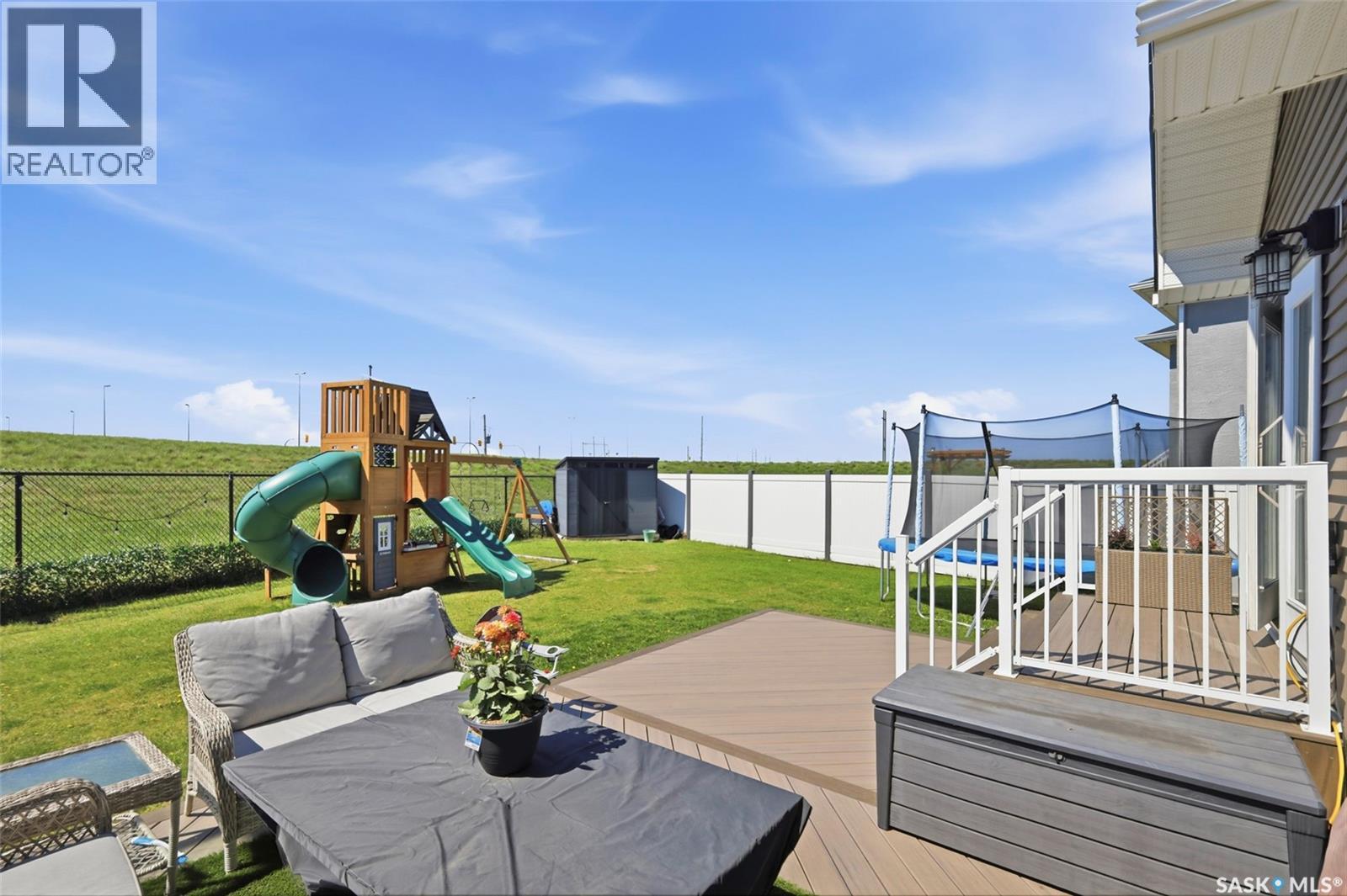 335 Hassard Close, Saskatoon, Saskatchewan  S7L 4Y7 - Photo 33 - SK037452
