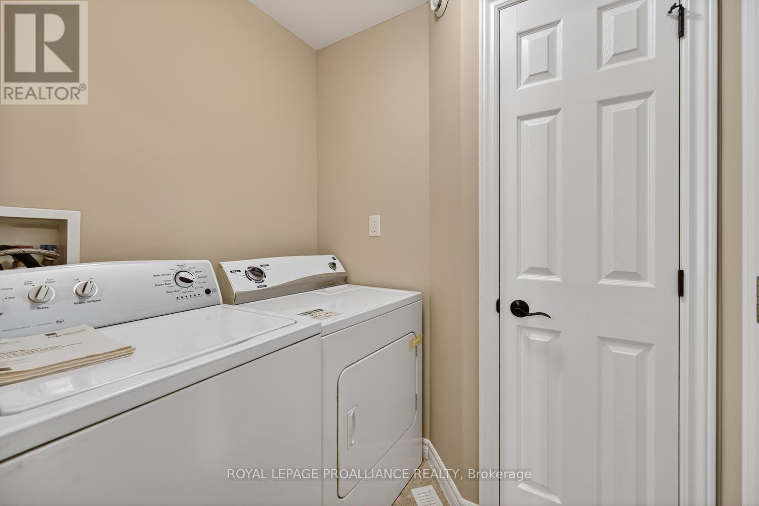 157 Steacy Gardens E, Brockville, Ontario  K6V 0B5 - Photo 22 - X13209766