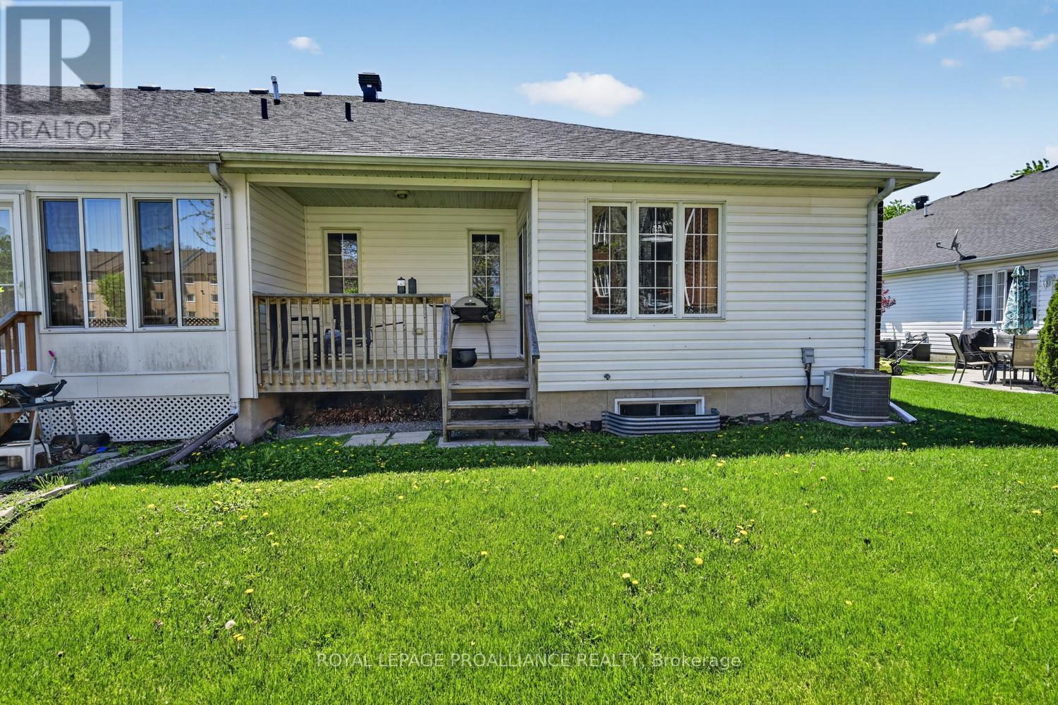 157 Steacy Gardens E, Brockville, Ontario  K6V 0B5 - Photo 23 - X13209766