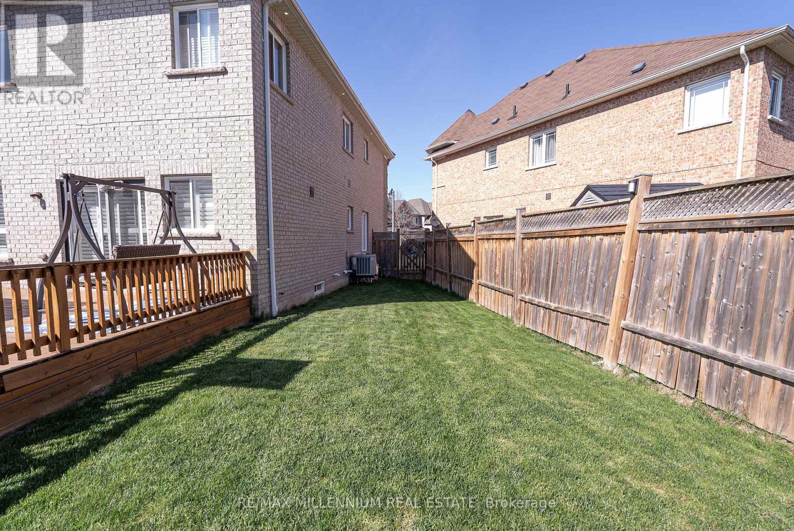 19 Bellotti Crescent, Ajax, Ontario  L1Z 0M2 - Photo 46 - E13208224