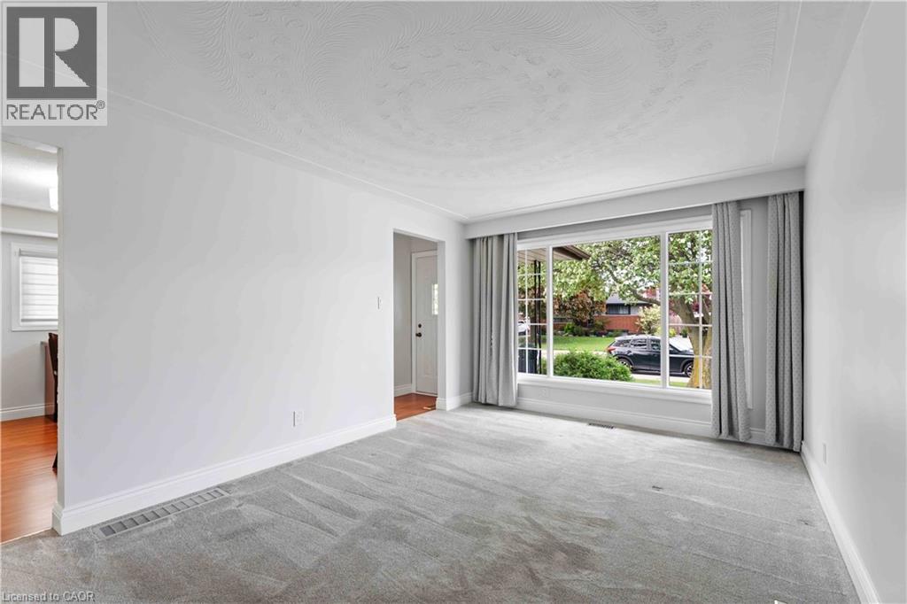 225 Berko Avenue, Hamilton, Ontario  L8V 2R6 - Photo 4 - 40834509