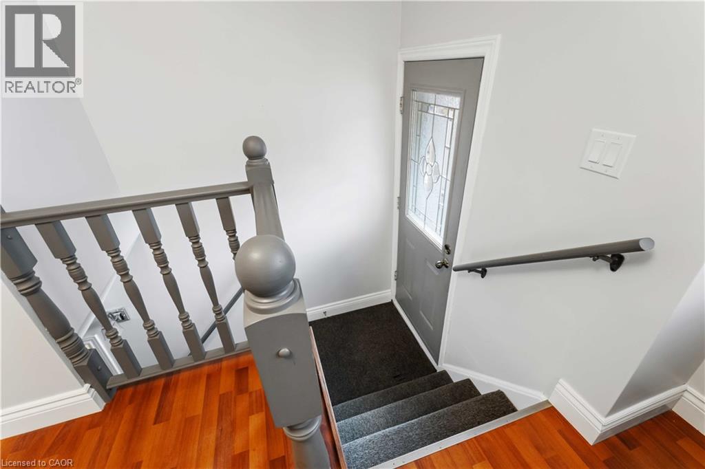 225 Berko Avenue, Hamilton, Ontario  L8V 2R6 - Photo 6 - 40834509