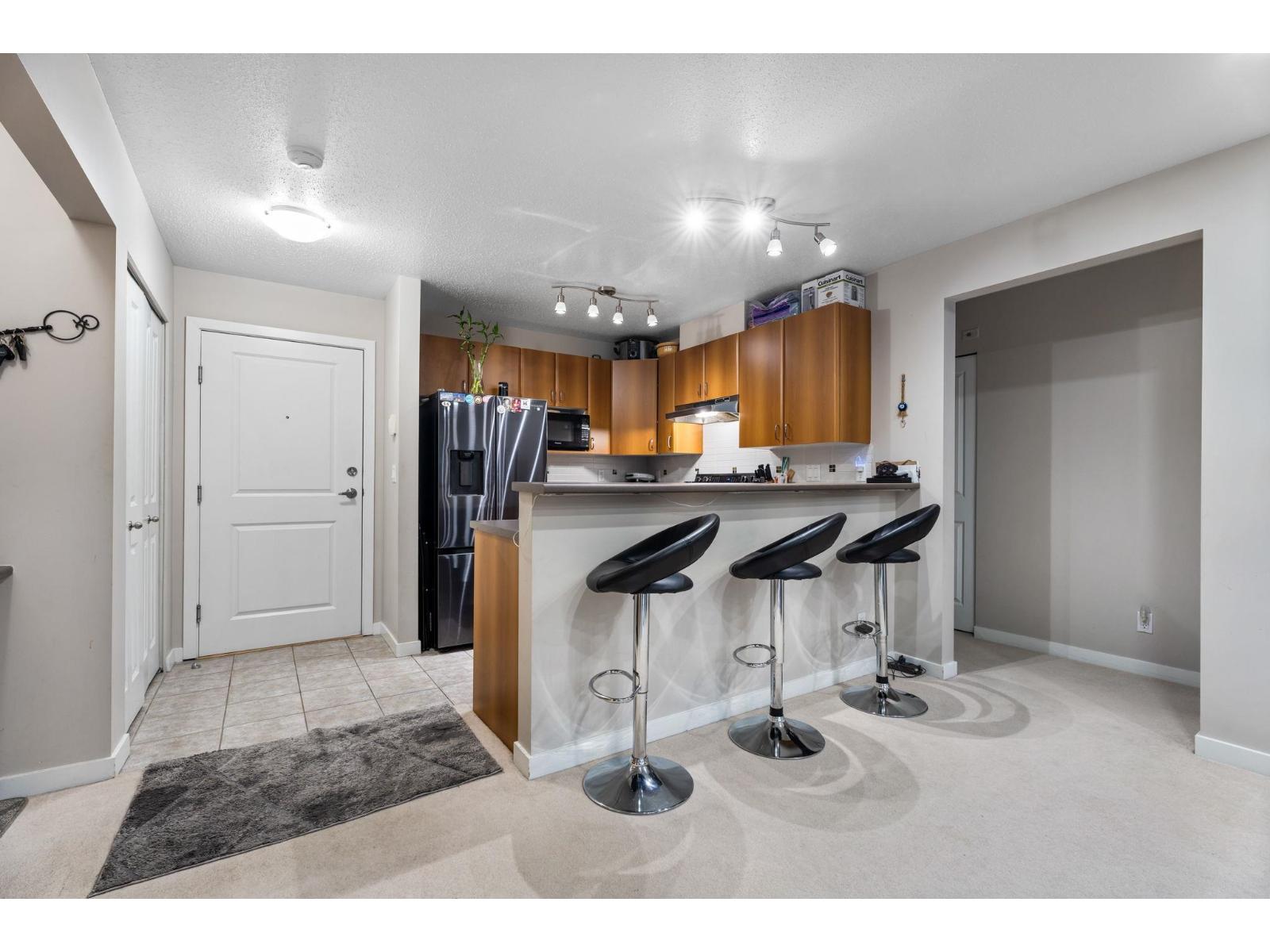 203 14885 105 Avenue, Surrey, British Columbia  V3R 2V6 - Photo 9 - R3129232