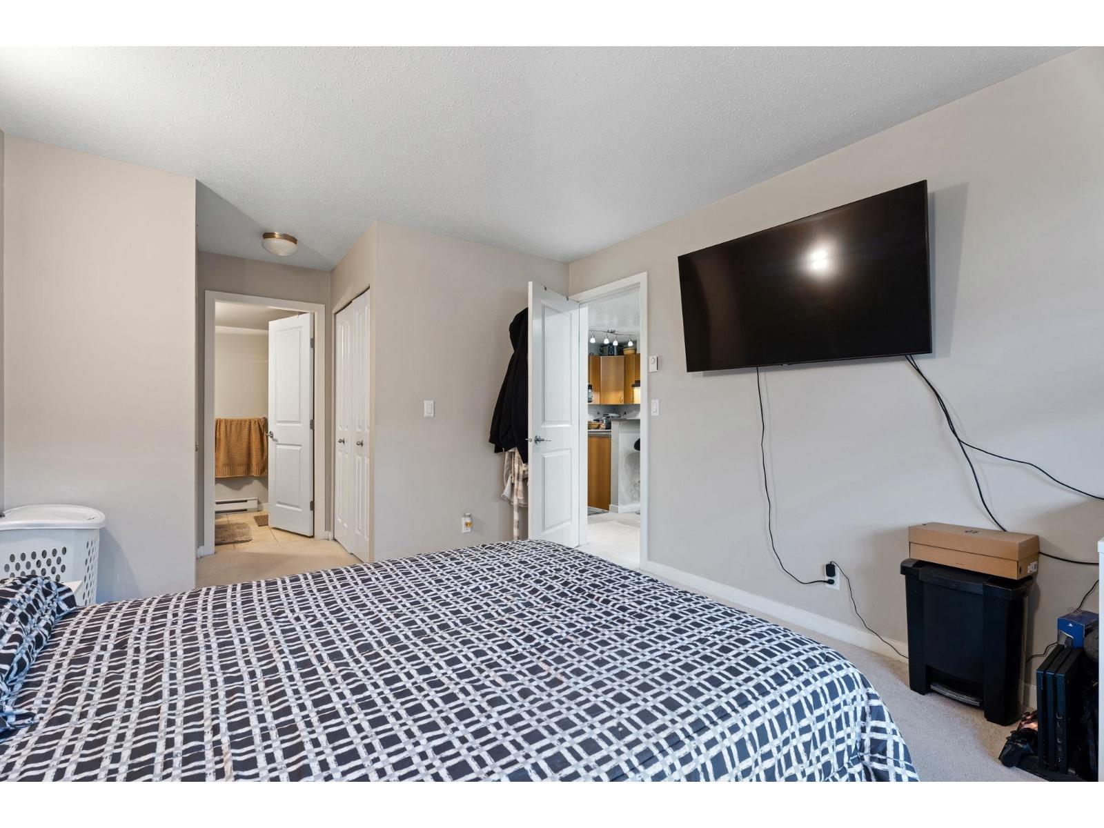 203 14885 105 Avenue, Surrey, British Columbia  V3R 2V6 - Photo 12 - R3129232